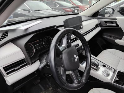 2022 Mitsubishi Outlander SEL