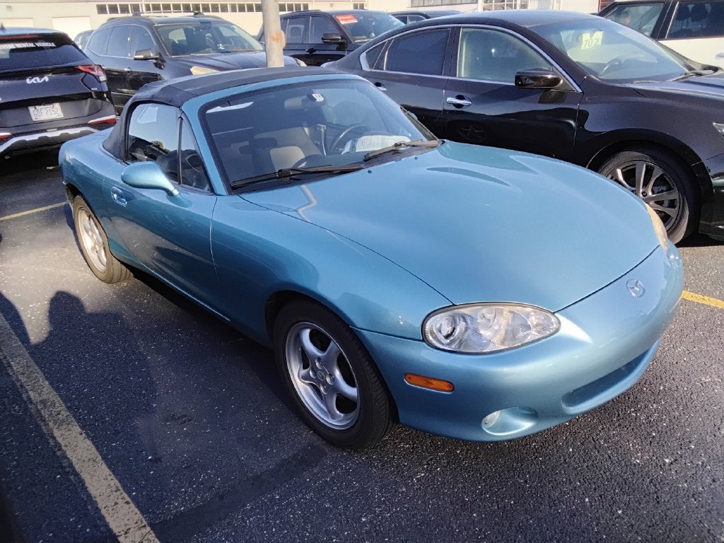 2002 Mazda Mazda MX-5 Miata Cloth