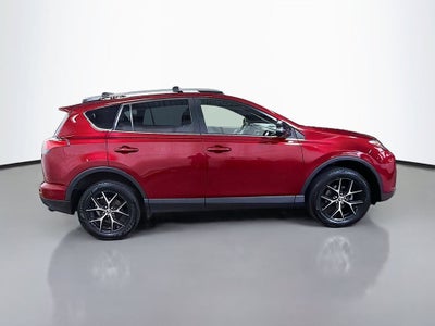 2018 Toyota RAV4 SE