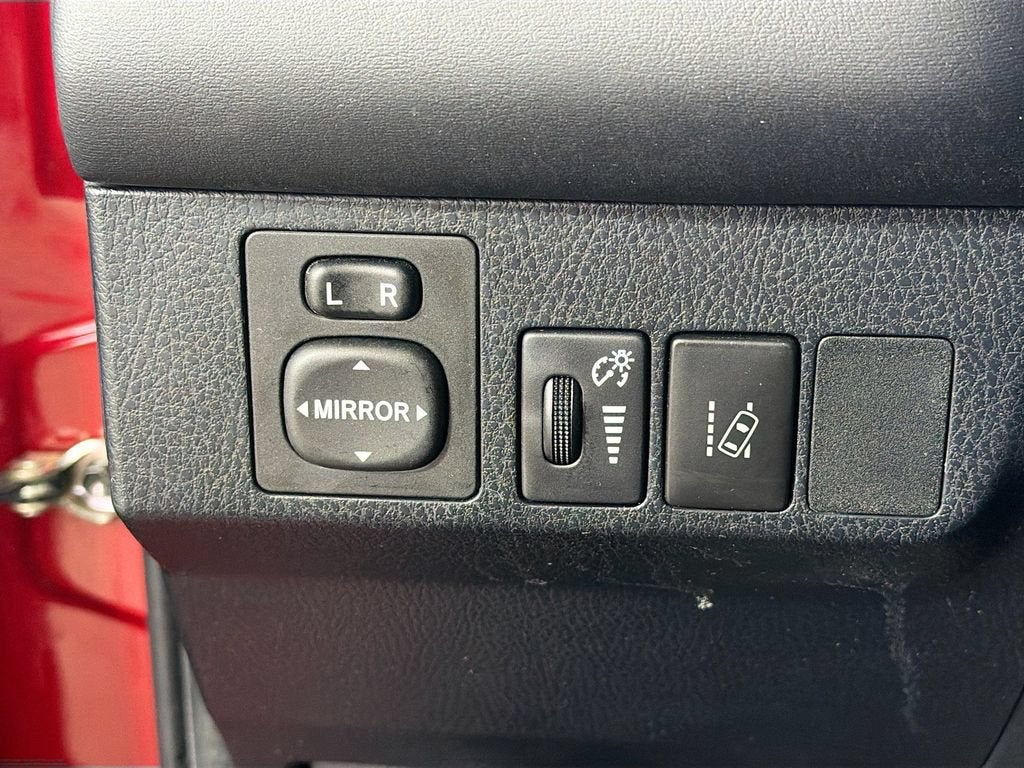 2018 Toyota RAV4 SE