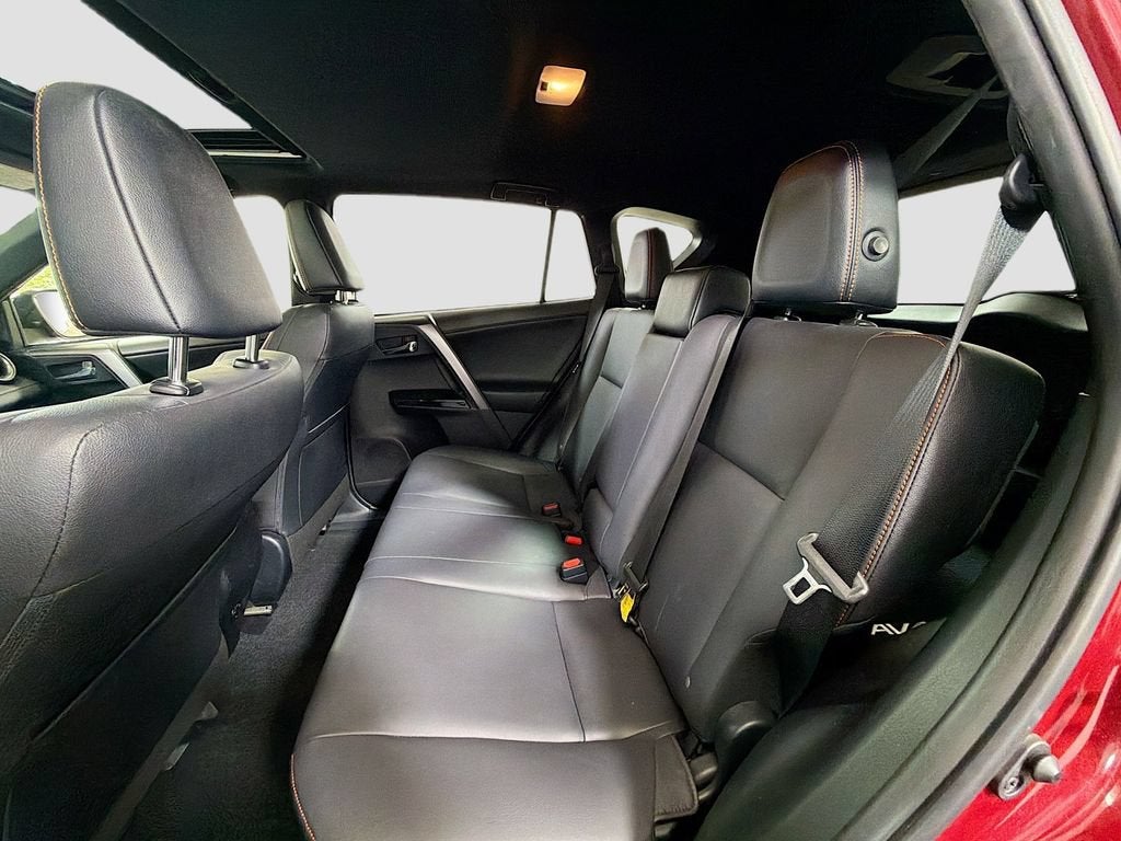 2018 Toyota RAV4 SE