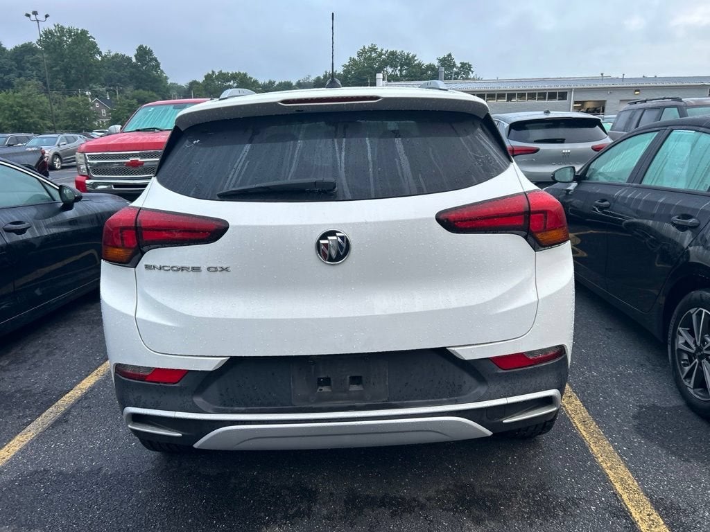 2022 Buick Encore GX Select