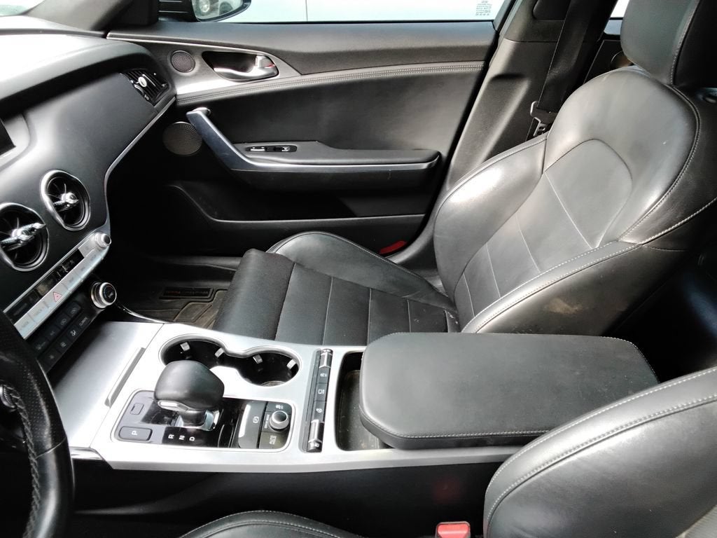 2019 Kia Stinger GT2