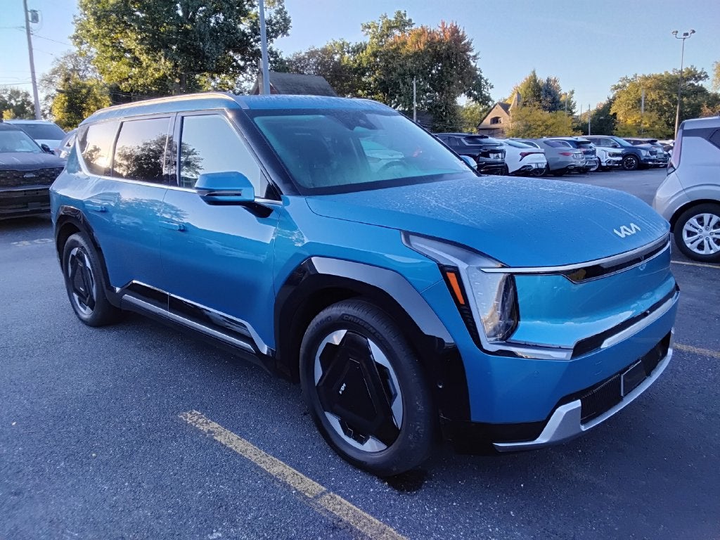 2024 Kia EV9 Land