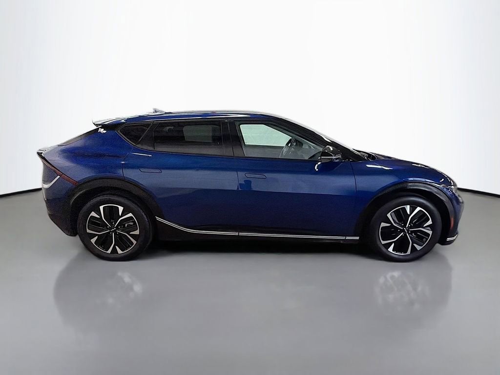 2022 Kia EV6 Wind