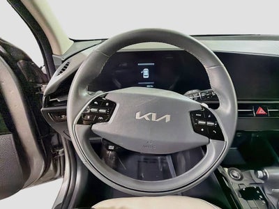 2024 Kia Niro EX