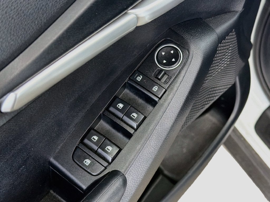 2025 Kia Seltos LX
