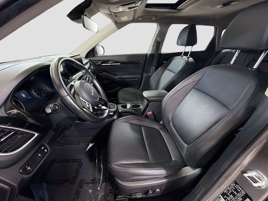 2022 Kia Seltos EX