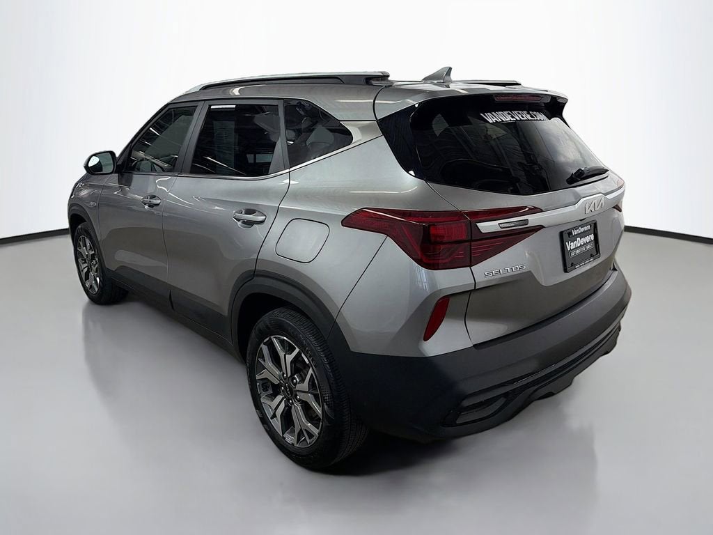 2022 Kia Seltos EX