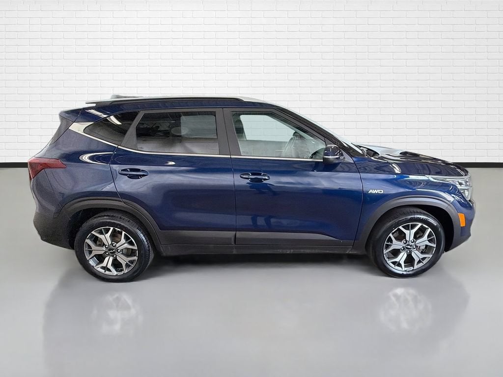 2022 Kia Seltos EX