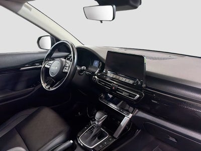 2023 Kia Seltos EX