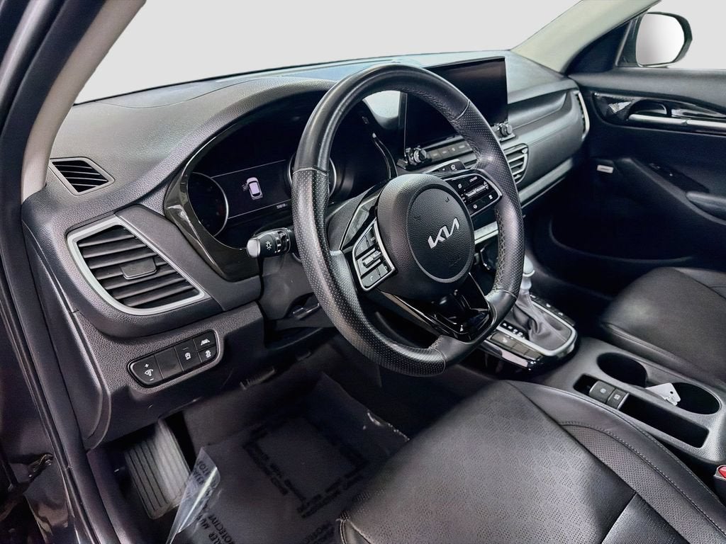 2023 Kia Seltos SX