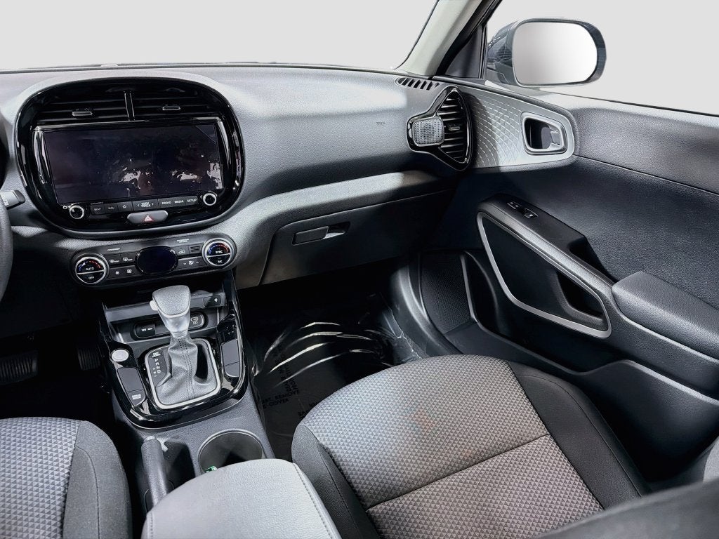 2024 Kia Soul S
