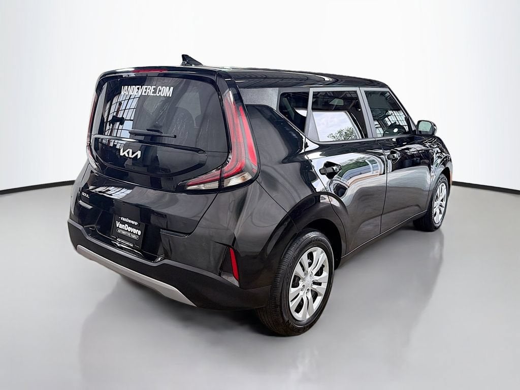 2024 Kia Soul LX