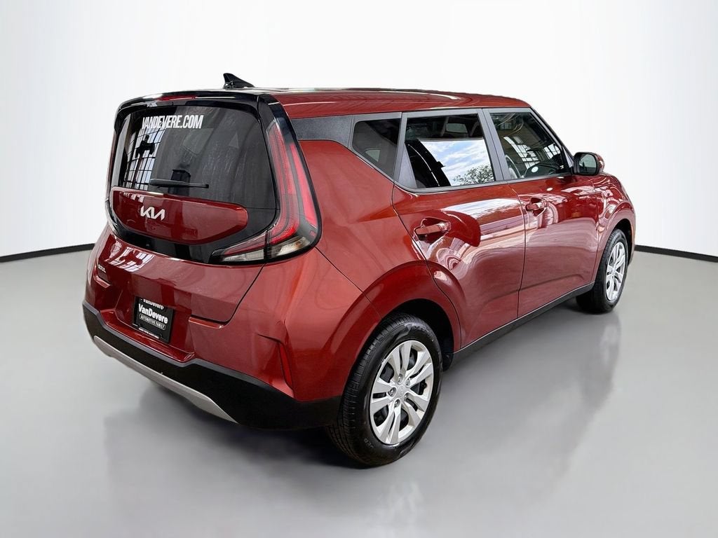 2024 Kia Soul LX