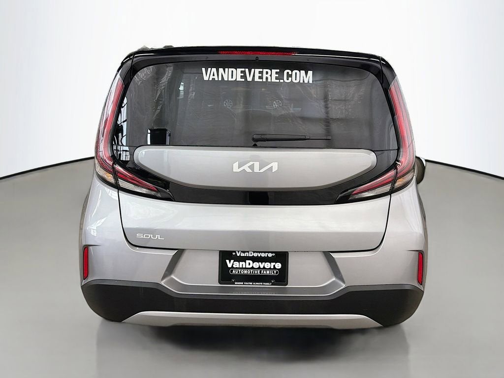 2024 Kia Soul LX