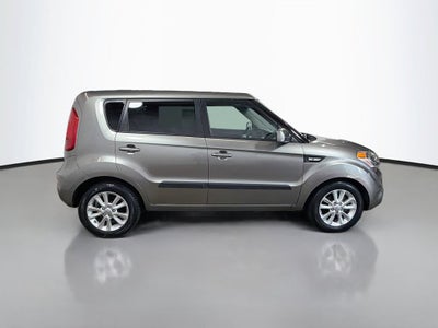 2013 Kia Soul Base