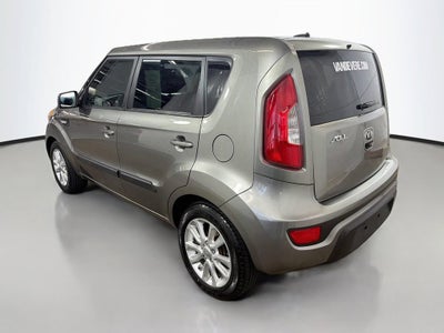 2013 Kia Soul Base