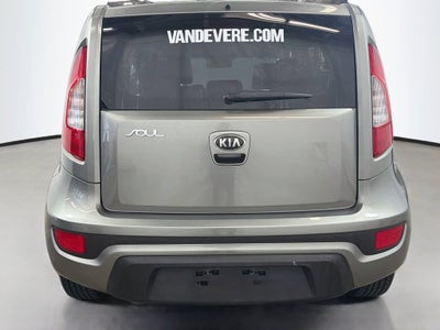 2013 Kia Soul Base