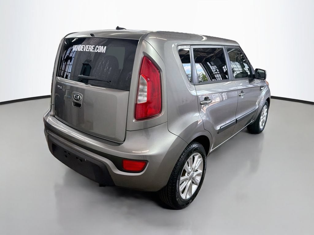 2013 Kia Soul Base