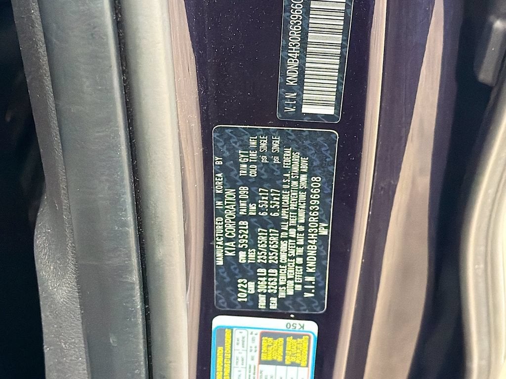 2024 Kia Carnival LX
