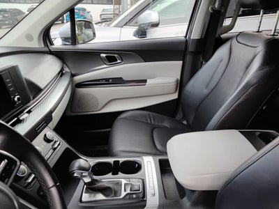 2022 Kia Carnival LXS