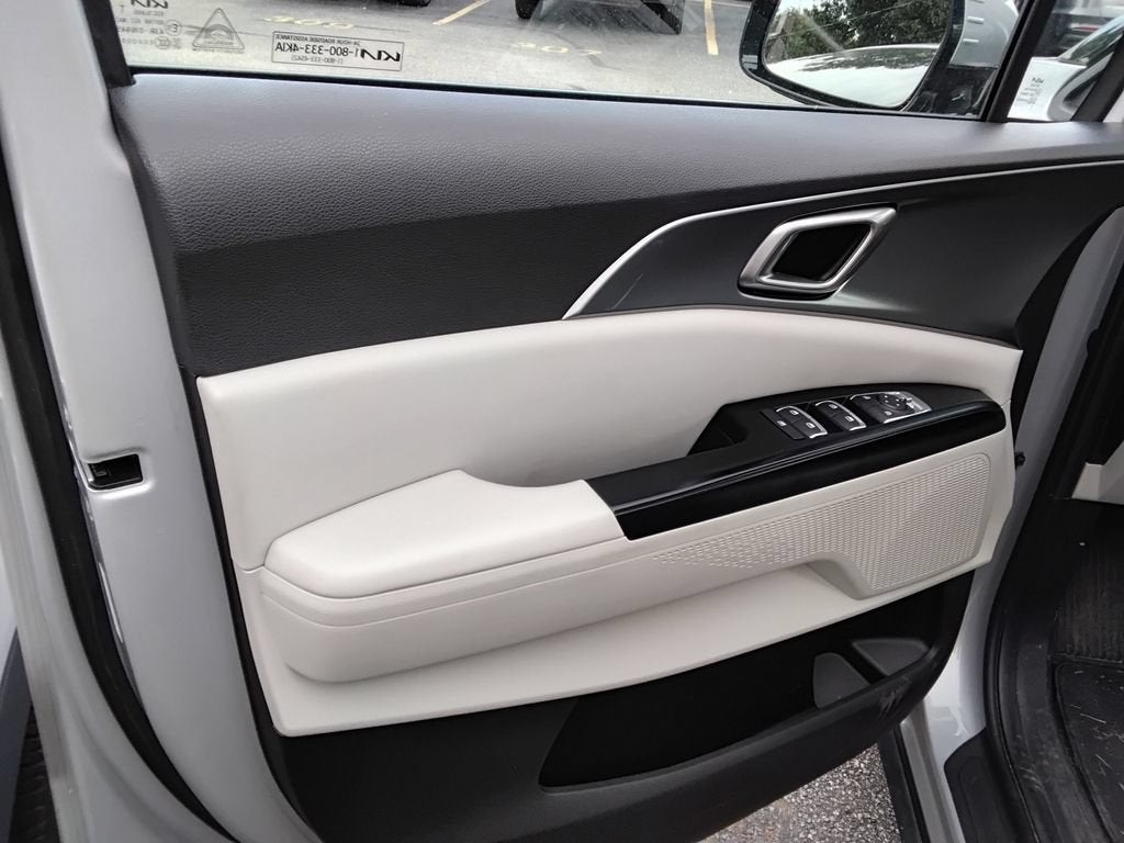 2022 Kia Carnival LXS