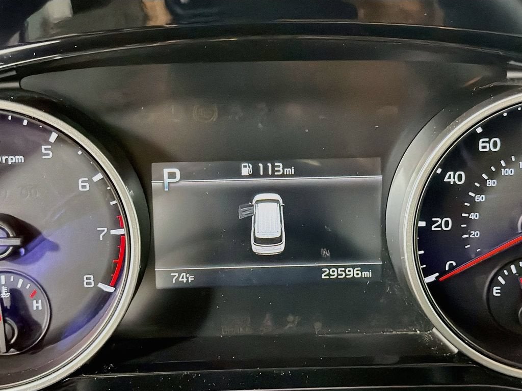2024 Kia Carnival EX
