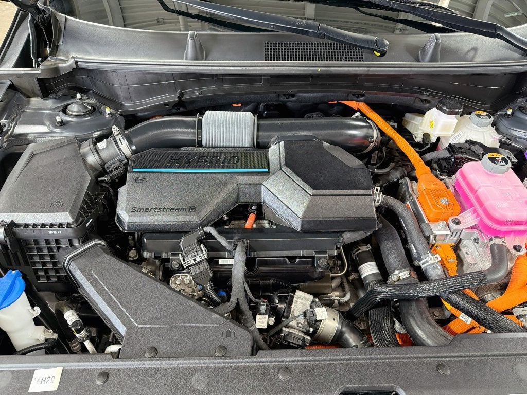 2023 Kia Sportage Hybrid LX