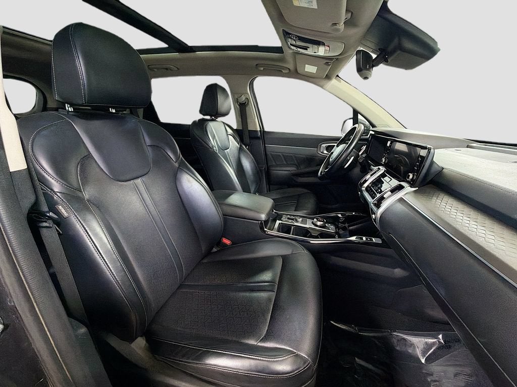 2022 Kia Sorento Plug-In Hybrid SX