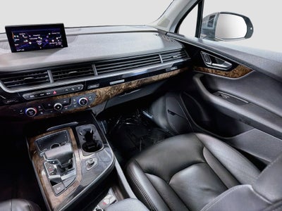 2018 Audi Q7 Premium Plus