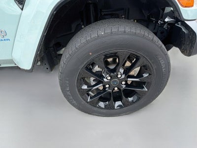 2024 Jeep Wrangler Sahara 4xe