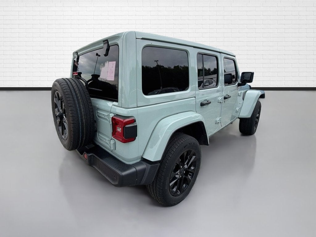 2024 Jeep Wrangler Sahara 4xe
