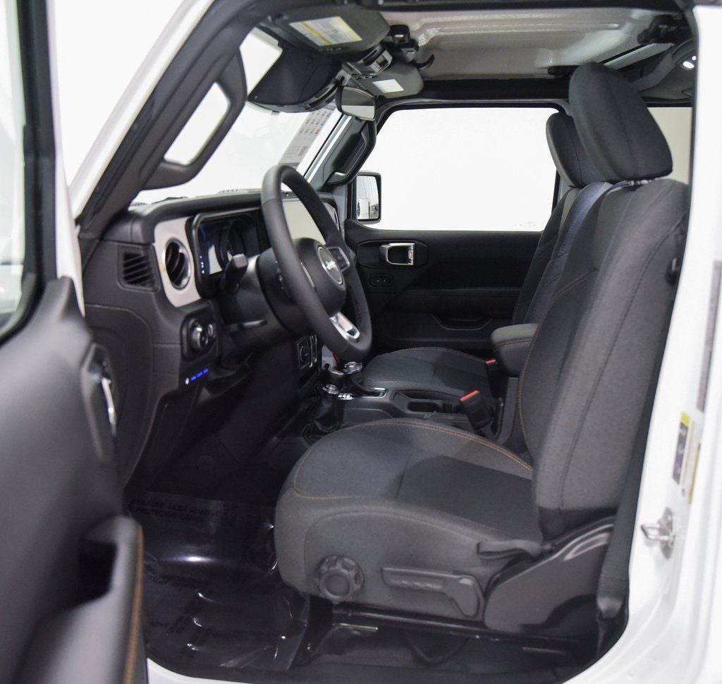 2025 Jeep Wrangler Sahara 4xe