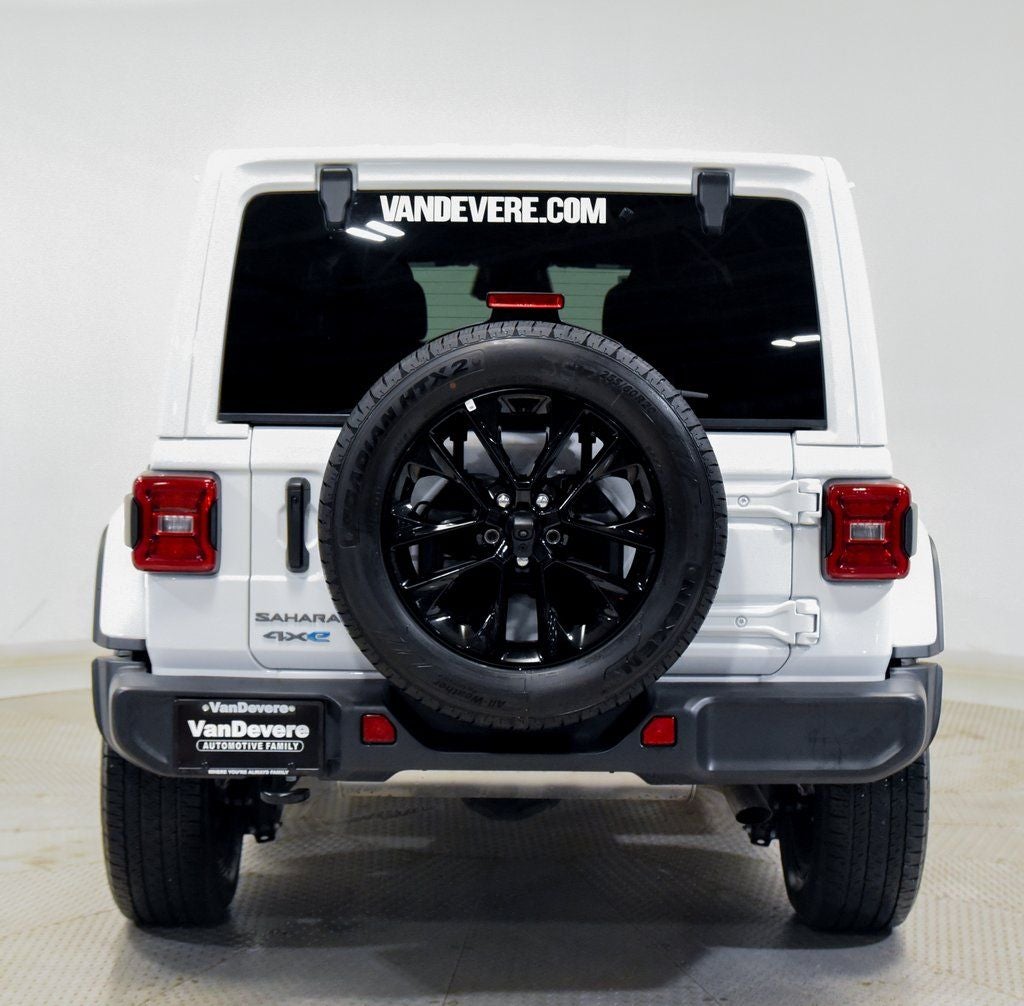 2025 Jeep Wrangler Sahara 4xe
