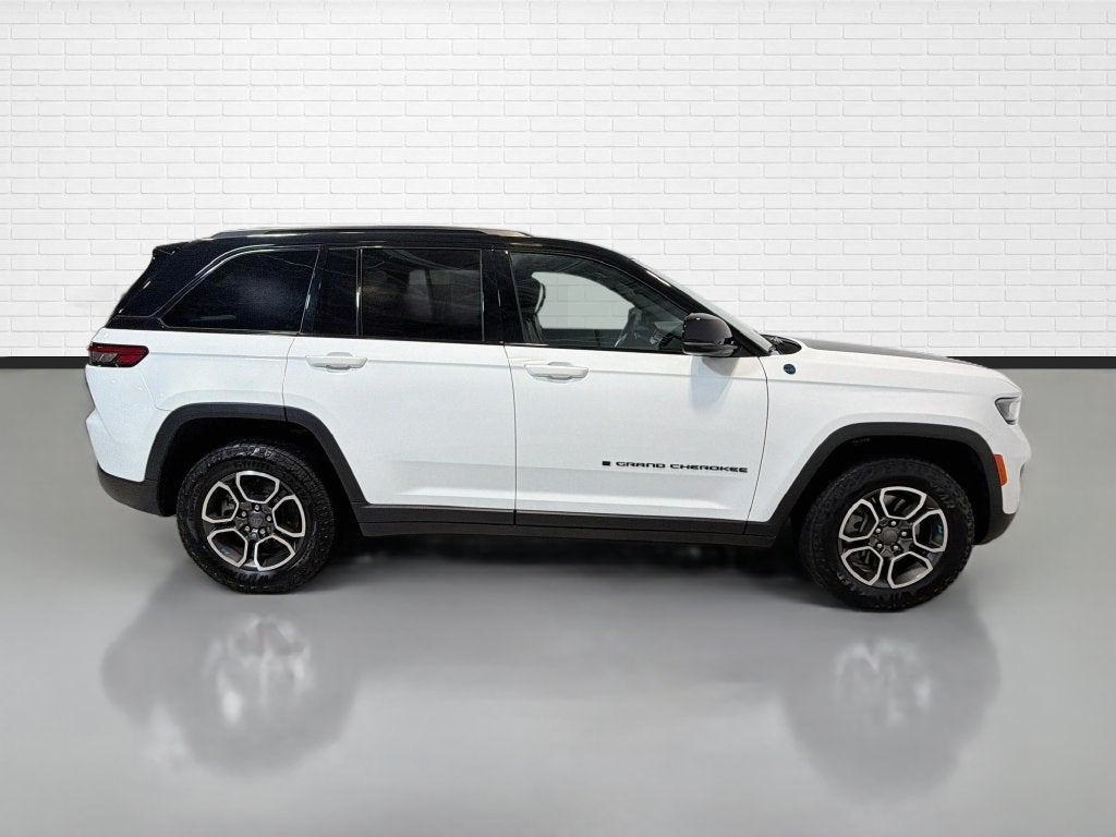 2023 Jeep Grand Cherokee Trailhawk 4xe