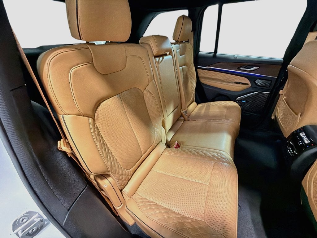 2023 Jeep Grand Cherokee Summit 4xe