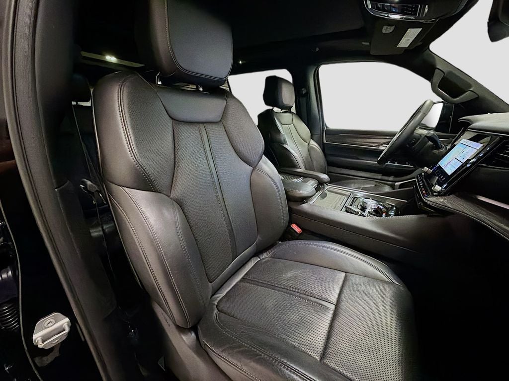 2022 Jeep Wagoneer Series III