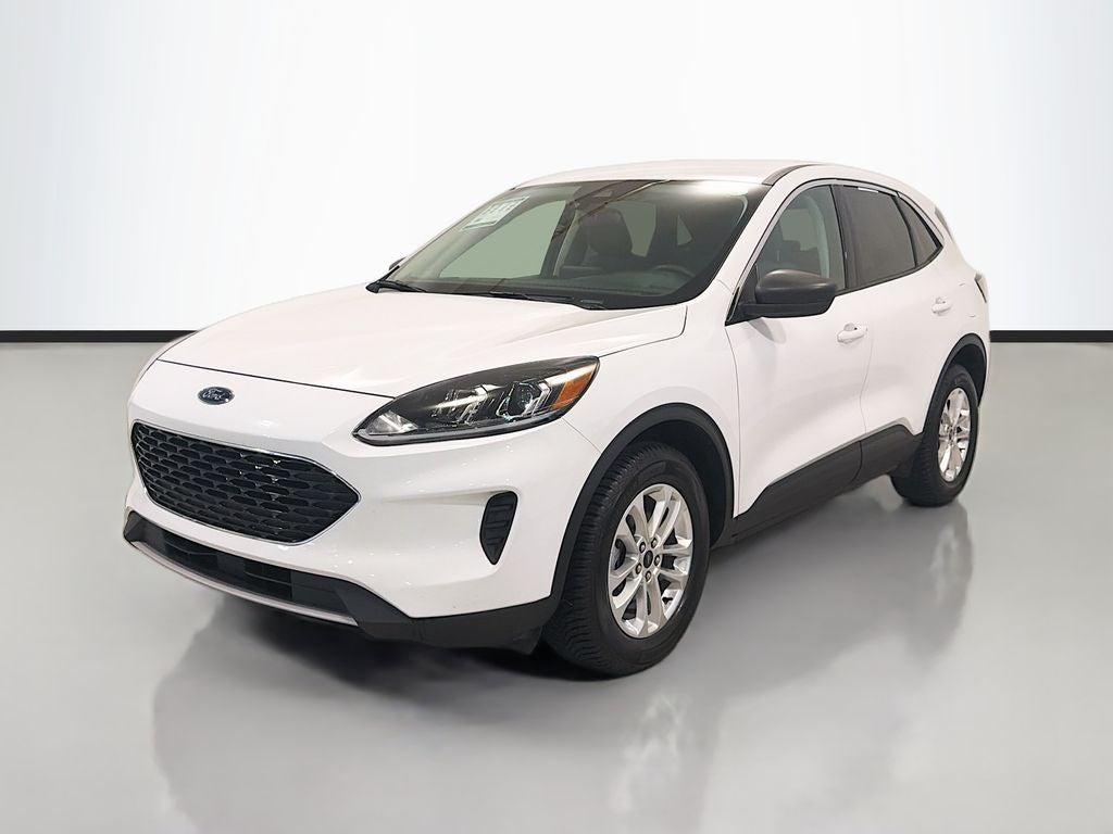 2022 Ford Escape Hybrid SE