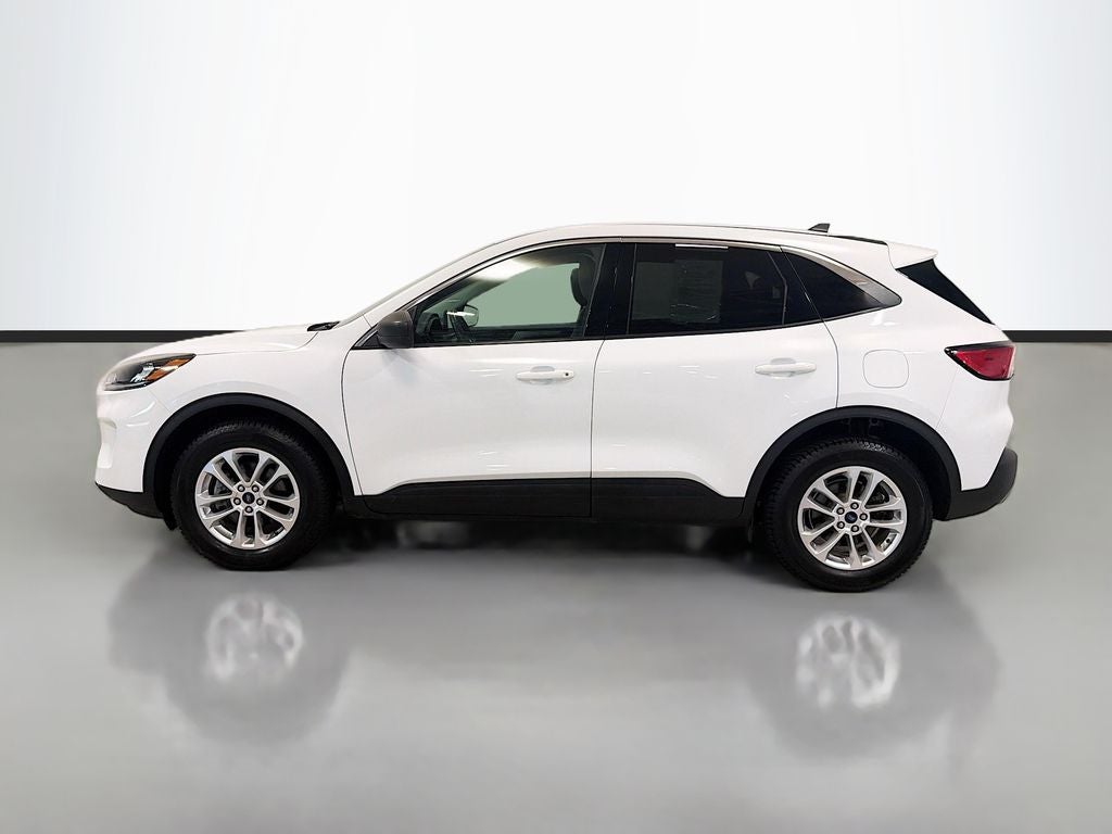 2022 Ford Escape Hybrid SE