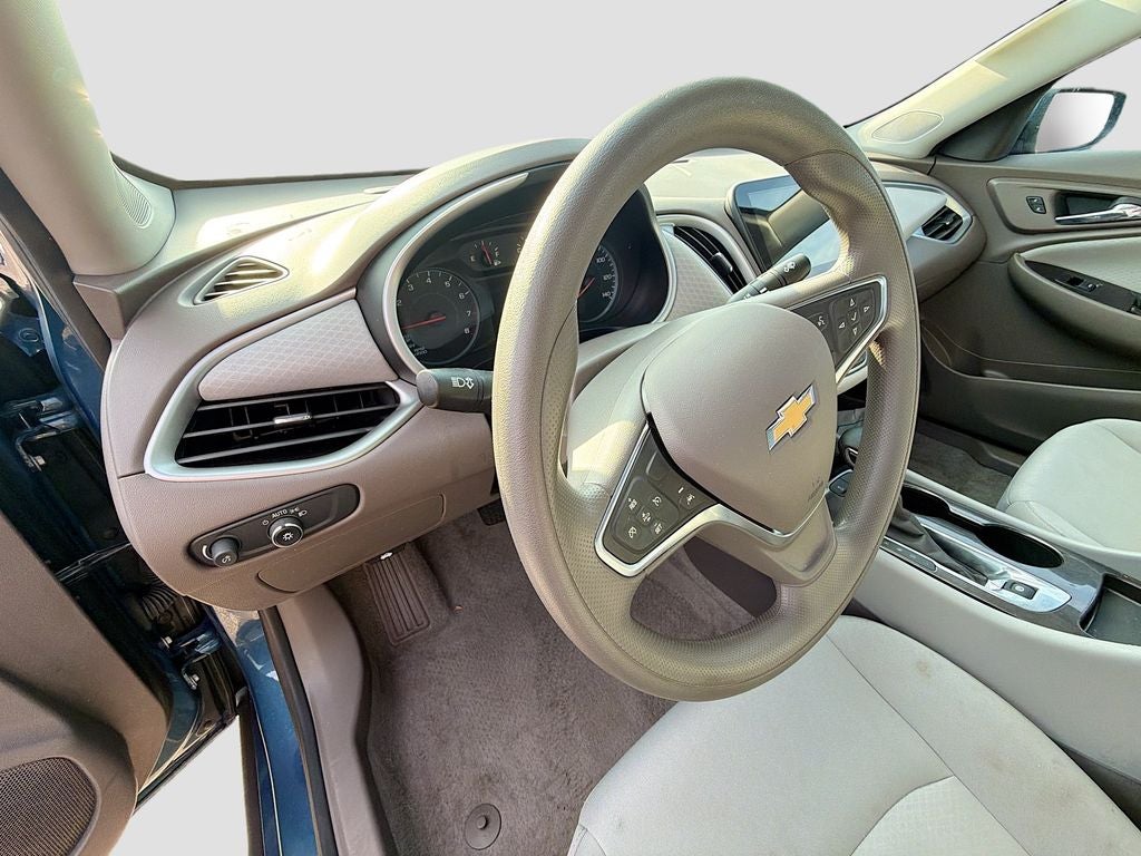 2024 Chevrolet Malibu LS 1FL