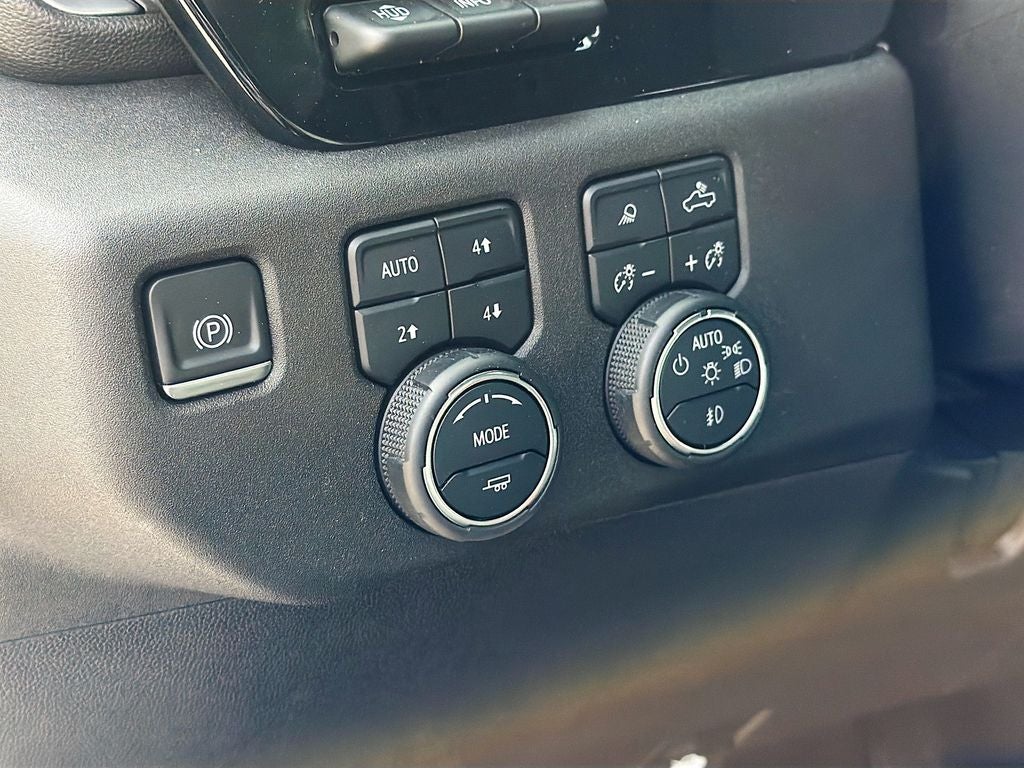 2024 Chevrolet Silverado 3500HD LTZ
