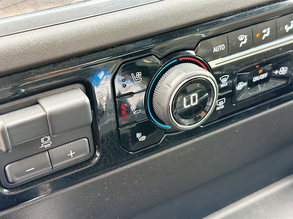 2024 Chevrolet Silverado 3500HD LTZ