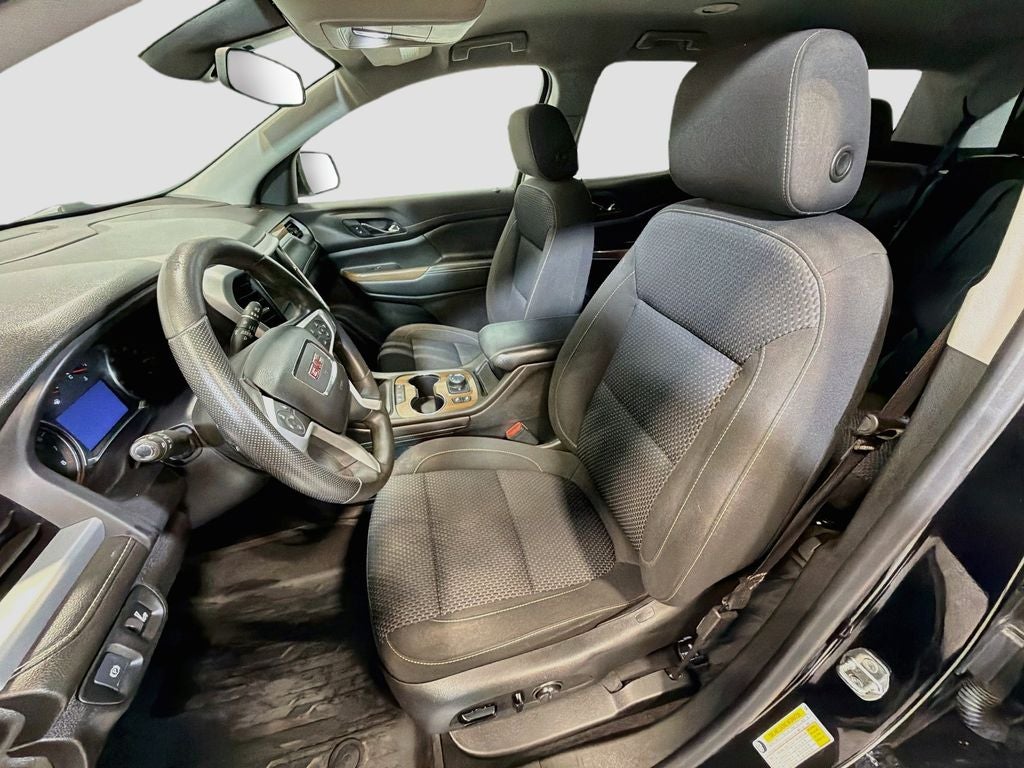 2022 GMC Acadia SLE