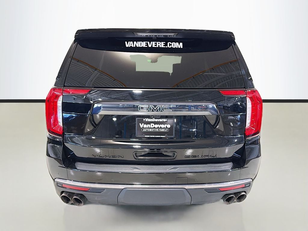 2023 GMC Yukon Denali Ultimate