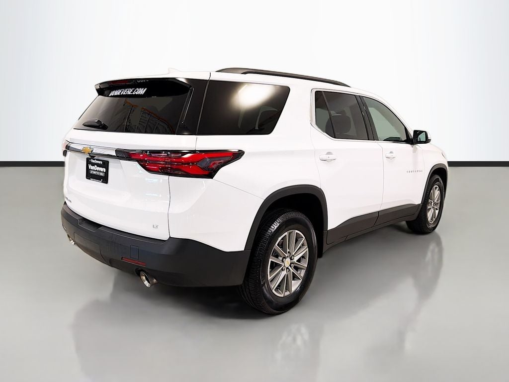 2023 Chevrolet Traverse LT Cloth w/2FL