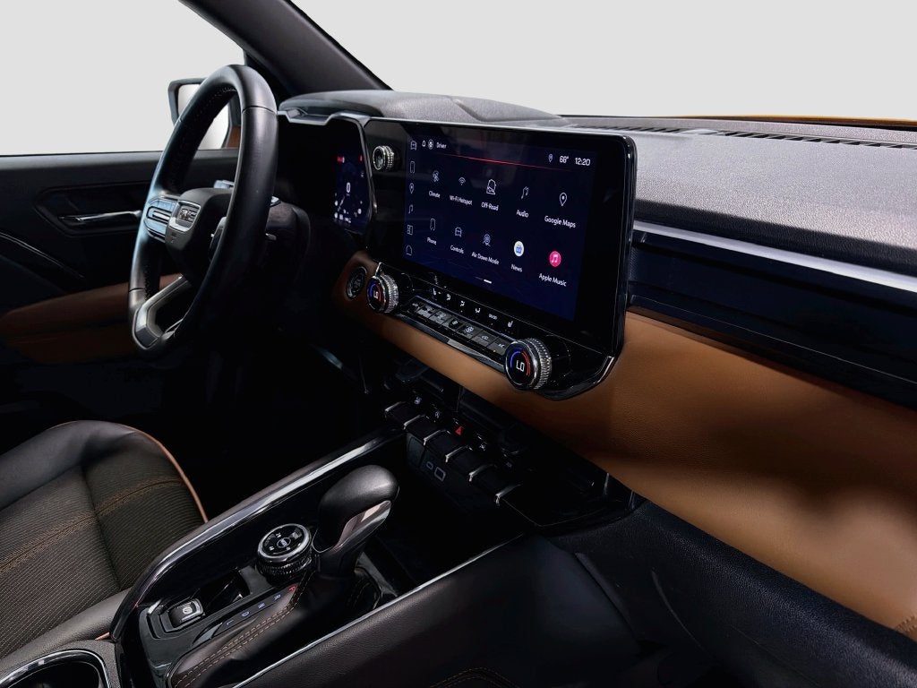 2025 GMC Canyon AT4