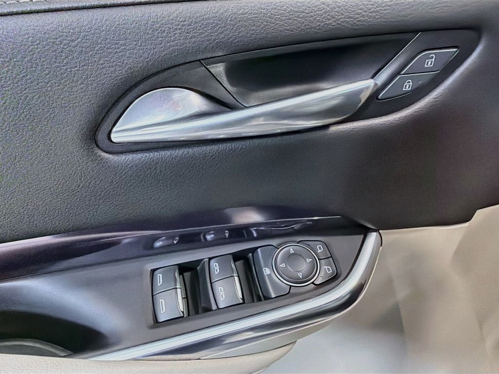 2022 Cadillac XT4 Luxury