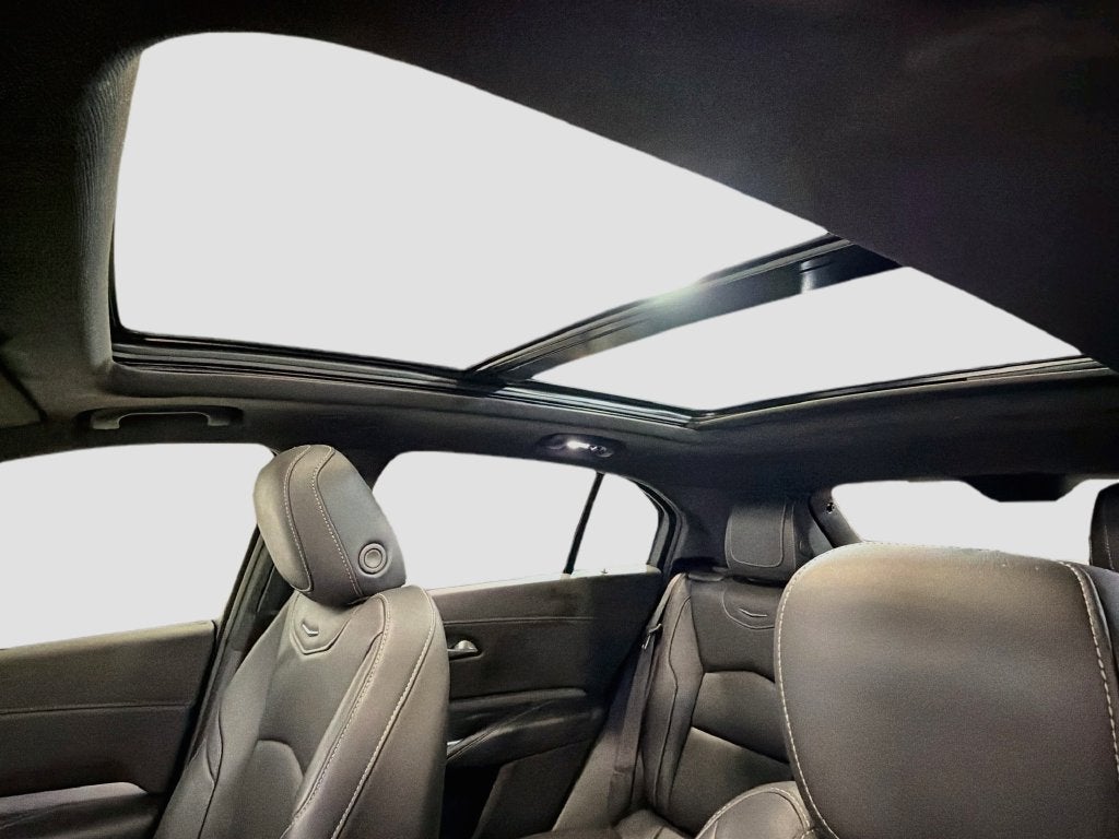 2024 Cadillac XT4 Premium Luxury