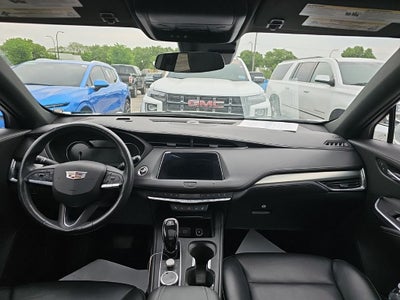 2020 Cadillac XT4 Premium Luxury